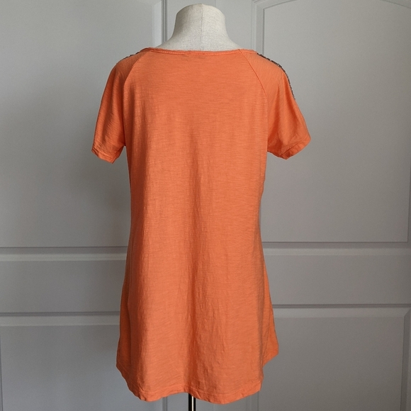 Lola Made In Italy Tee Sequin Peace Sign Short Sleeve Fading Orange M/L EUC - Picture 7 of 13